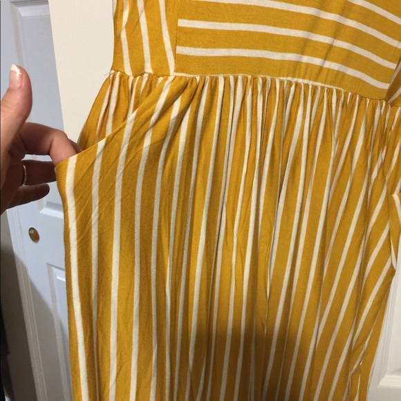 Jodifl Boutique Dress - Picture 3 of 8